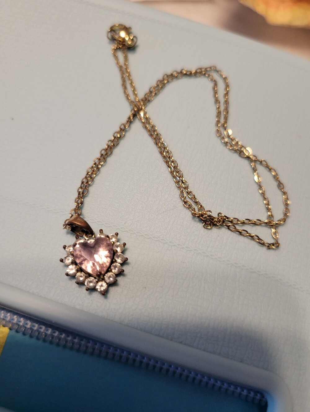 VintageHeart Halo Pendant Necklace with Pink Crystal and Gold Chain